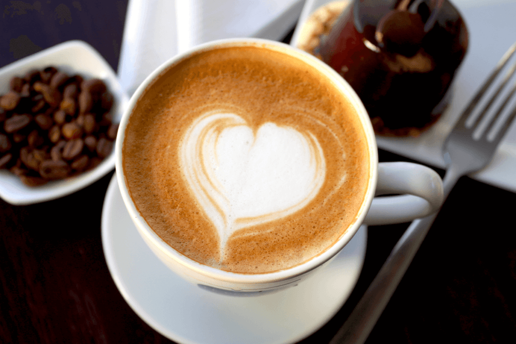 Como Fazer Cappuccino 3 Corações: O Guia Completo para Preparar a Bebida Perfeita